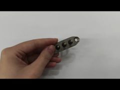 Connettore per veicoli elettrici ermetico con corrente di esercizio 30A, dotato di blocco automatico con pulsante di sblocco