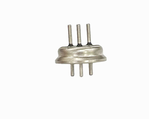 Termini del compressore del frigorifero circolatore che utilizzano connettori del compressore