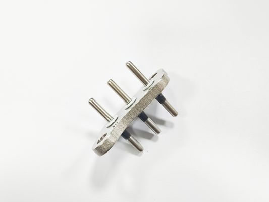 Montaggio impermeabile sui pannelli connettore ev tensione nominale 12V-540V
