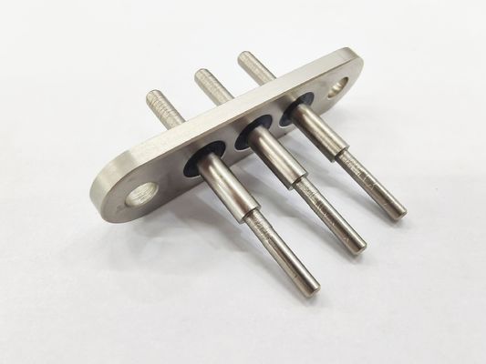 Termini di chiusura singola con nickel inossidabile 30A 600V Torni di fissaggio dei terminali a resistenza temporale