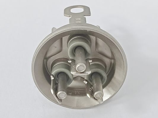 Termini del compressore del frigorifero 4J28 Pin 200-400V Tensione Nicchio rivestito per efficienza energetica