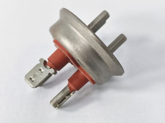 4J28 terminali del compressore frigorifero con tensione di circolazione o di utilizzo 200V-400V corrente nominale 20A-30A