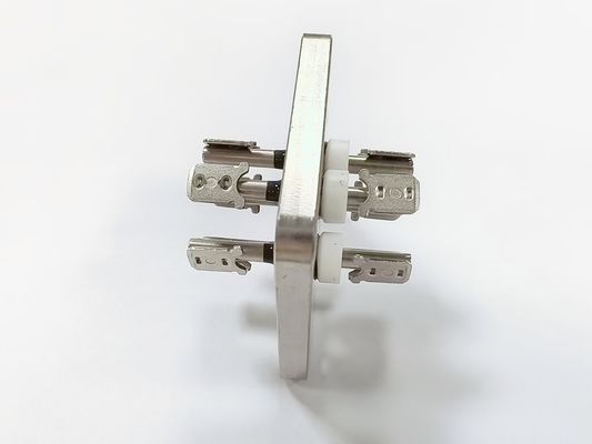 Piastra terminale di connessione professionale per connessioni elettriche sicure