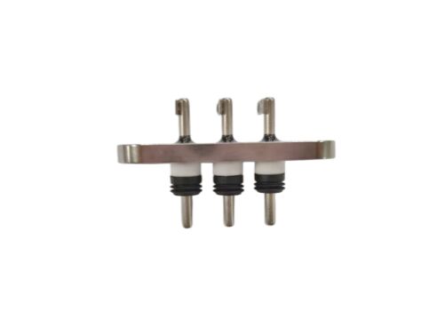 Connettore ermetico per veicoli elettrici con materiali resistenti in HNBR per connessioni sicure e impermeabili